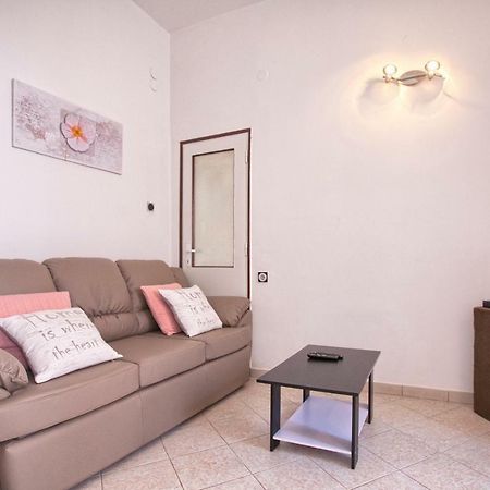 Apartment Rosy Póla Kültér fotó