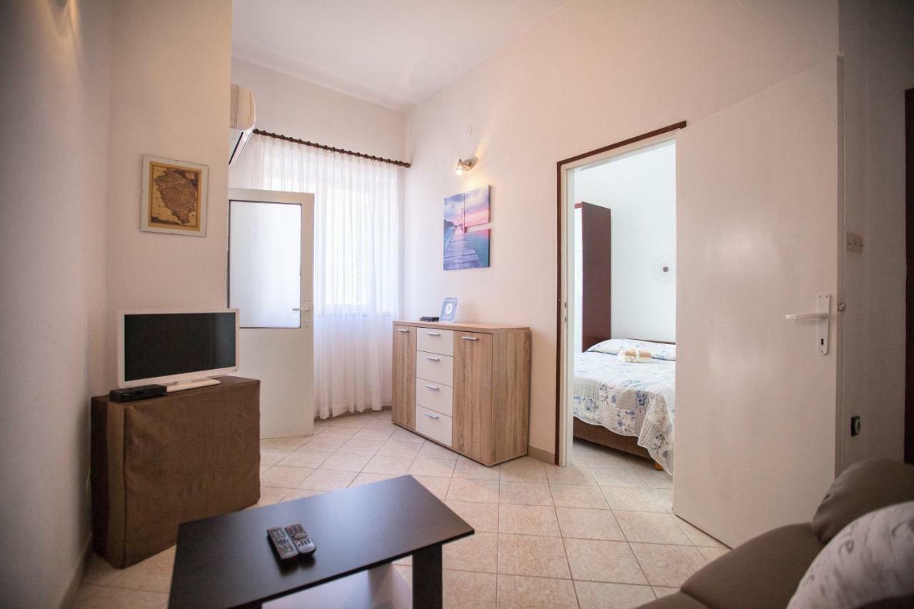 Apartment Rosy Póla Kültér fotó